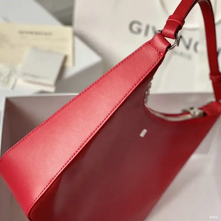 2206RF0004 Givenchy Bag 0711